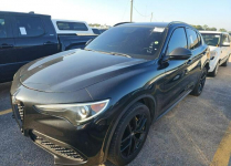 Alfa Romeo Stelvio Wersja Ti / AWD / niski przebieg