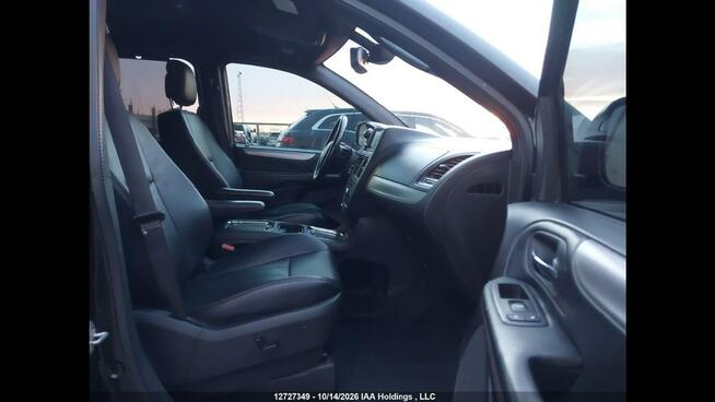 Dodge Grand Caravan Wersja GT / Kanada / mała szkoda Wrocław - zdjęcie 9
