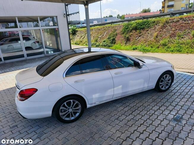 Mercedes-Benz Klasa C 300 7G-TRONIC Avantgarde Kraków - zdjęcie 8