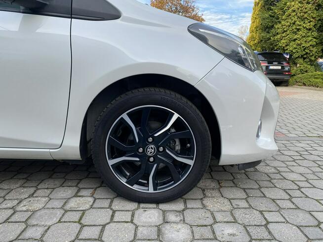 Toyota Yaris 1.3 99KMBiała perła,Panorama,Kamera,Navi Tarnowskie Góry - zdjęcie 11