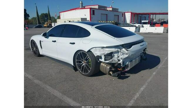 Porsche Panamera / PLUG-IN / 4x4 / bogate wyposażenie / Tarnów - zdjęcie 7