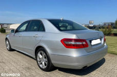MERCEDES E W212 BENZYNA 1.8 204 KM JAK NOWY 100% BEZWYPADEK Ursus - zdjęcie 4