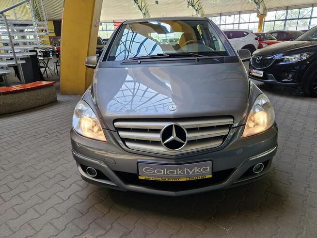 Mercedes B 180 Zobacz opis !!W podanej cenie  Roczna Gwarancja !! Mysłowice - zdjęcie 3