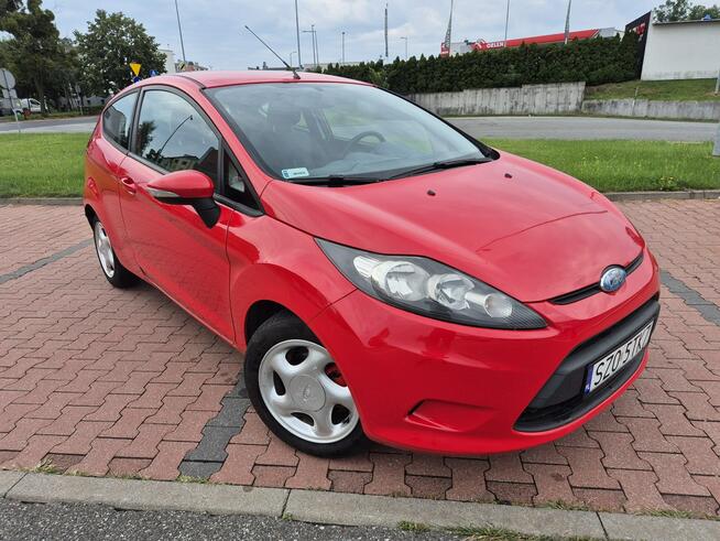 Ford Fiesta 1.2i 70KM Gaz KLIMA Zadbana Bez wkładu Do jazdy Zielona Łąka - zdjęcie 2