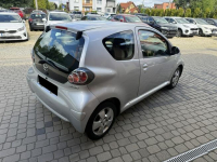 Toyota Aygo 1,0 68KM  Klimatyzacja Orzech - zdjęcie 6