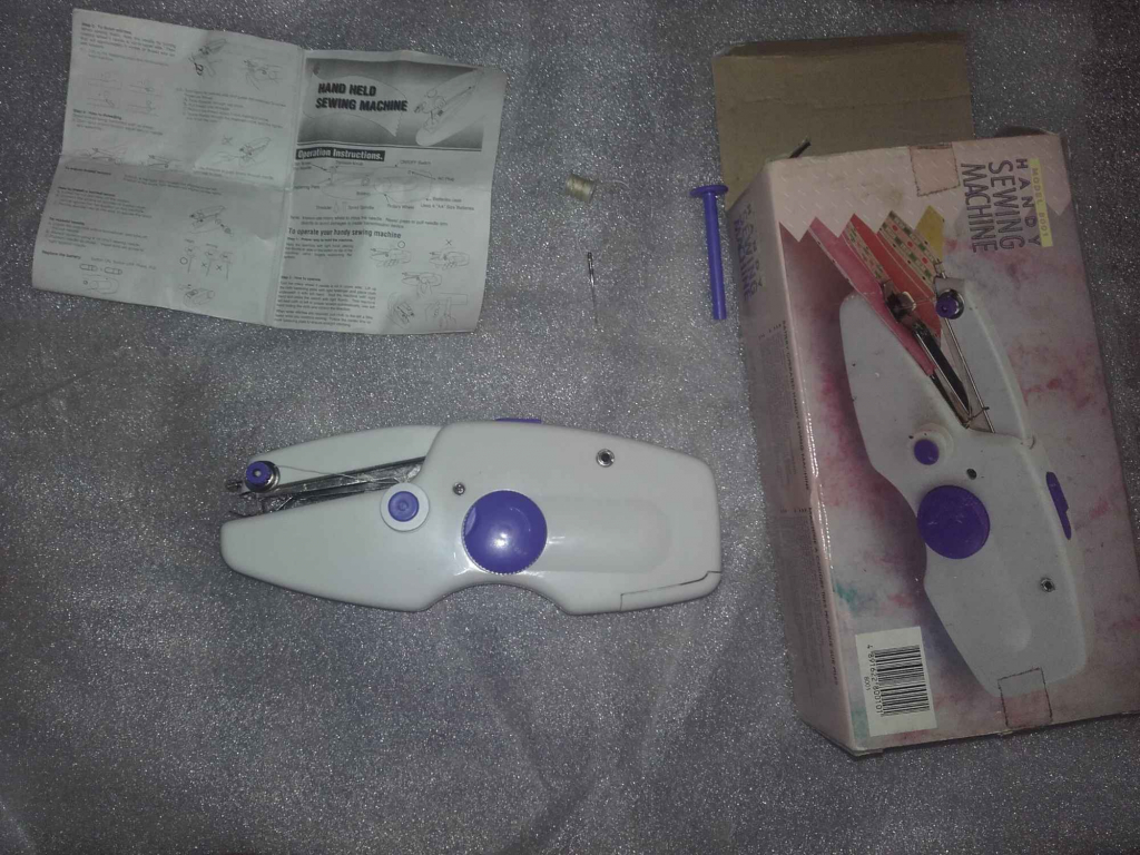 Maszyna do szycia Bielany - zdjęcie 1