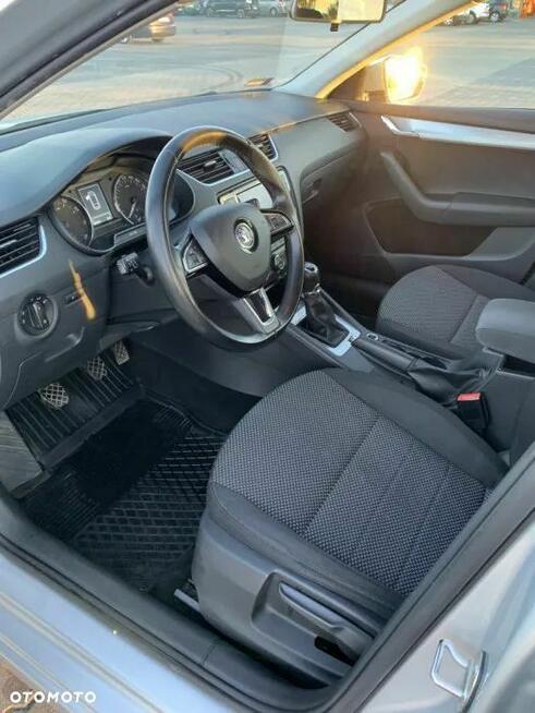 Skoda Octavia 1.4 TSI Ambition Warszawa - zdjęcie 8