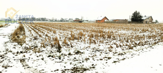 Sprzedam działkę o pow. 4606 m2 w Leonowie