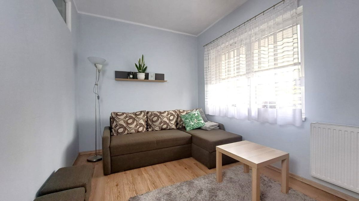 Kawalerka z miejscem postojowym Poznań - zdjęcie 1