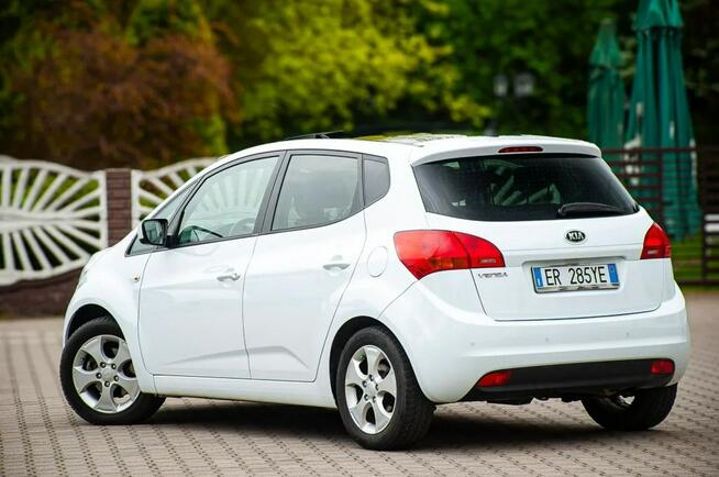 Kia Venga OPŁACONY*Gaz*Klima* Panorama * ABS * Alufelgi * Biała Ostrów Mazowiecka - zdjęcie 12