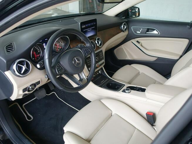 Mercedes GLA 250 2.0 Ben.210KM/4-Matic/Panorama Dach/TOP Lublin - zdjęcie 11