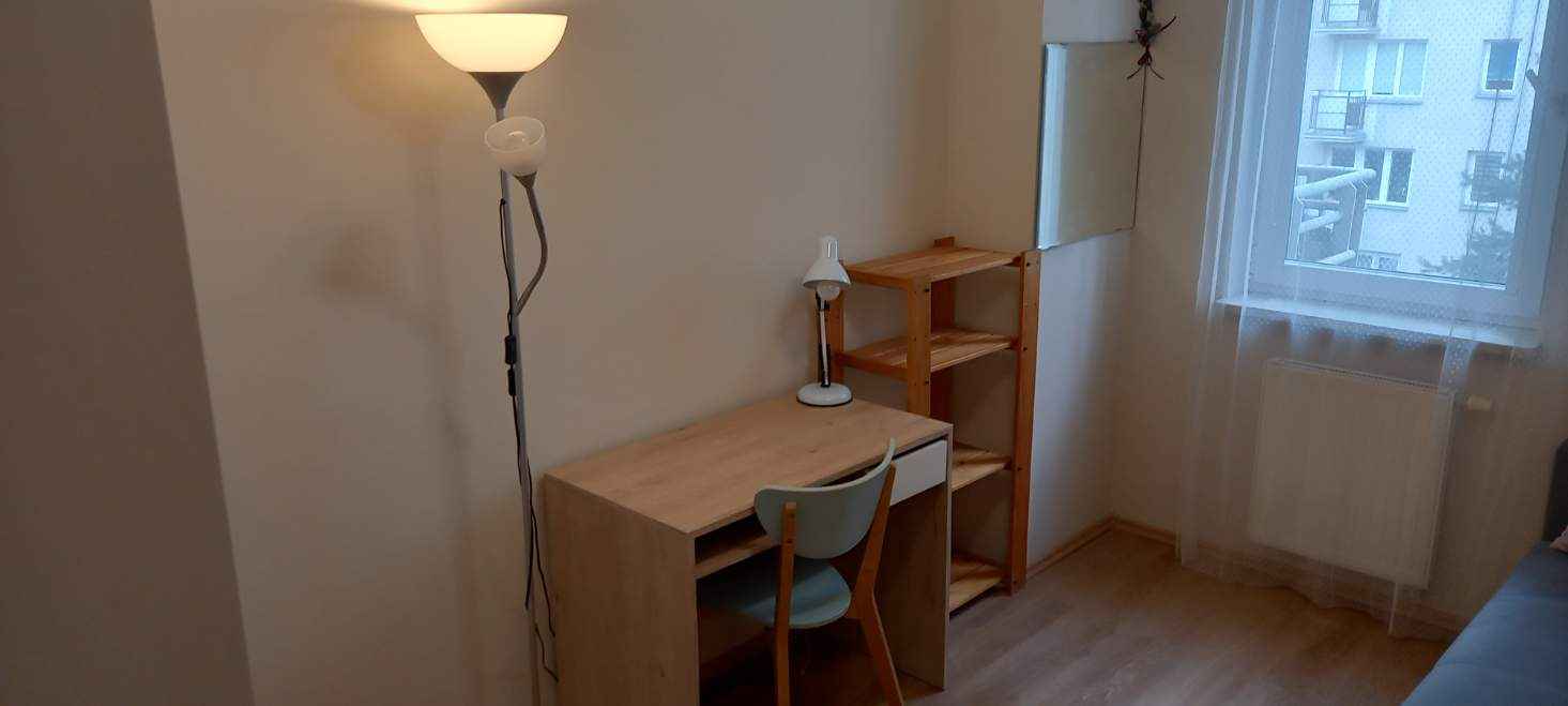 Samodzielny Pokój dla Dziewczyny Warszawa Targówek Metro Targówek - zdjęcie 2