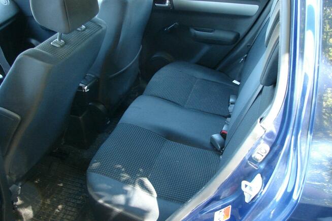 Suzuki Swift 1,3 E 92KM , z grudnia 2007 Piła - zdjęcie 6