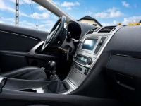 Toyota Avensis Sadlno - zdjęcie 11