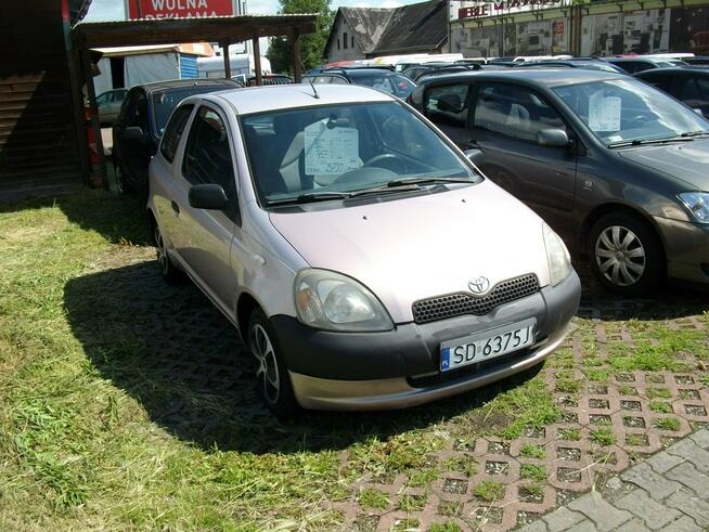 Toyota Yaris w bardzo dobry stan techniczny Katowice - zdjęcie 2