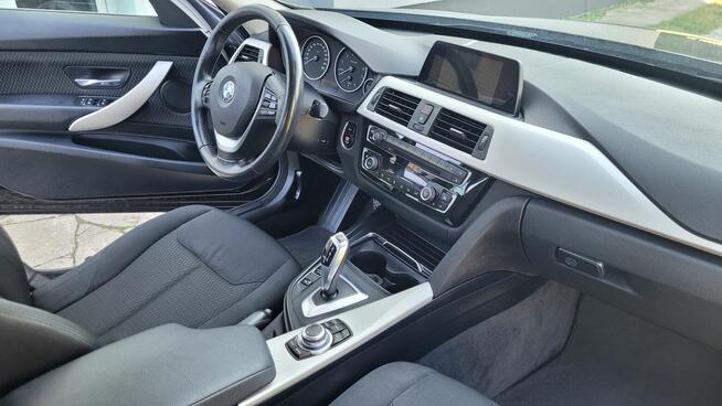 BMW 3GT 320i xDrive Stare Babice - zdjęcie 9