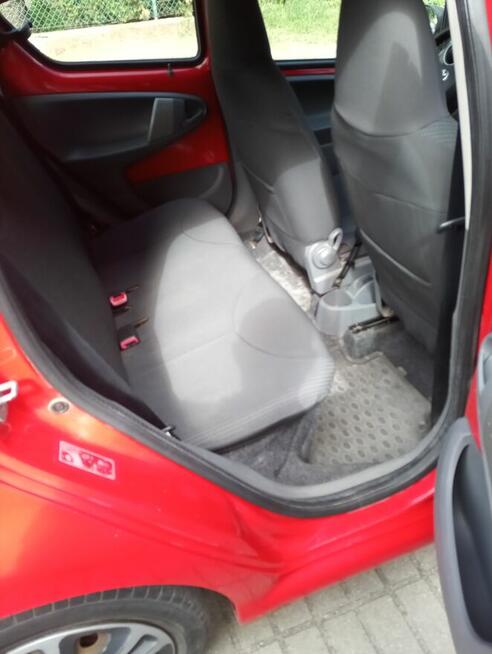 Sprzedam tanio Toyota Aygo 2006 Plewiska - zdjęcie 2