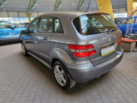 Mercedes B 180 Zobacz opis !!W podanej cenie  Roczna Gwarancja !! Mysłowice - zdjęcie 6