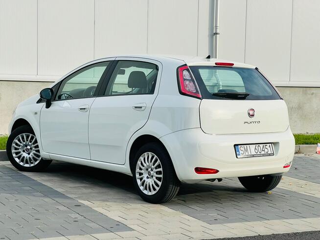 Fiat Punto Evo 1.4 Benz. 77 KM nowy rozrząd,olej,hamulce Mikołów - zdjęcie 9