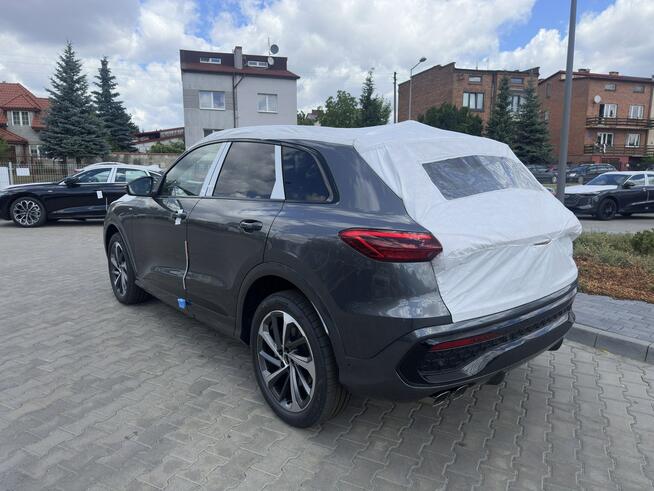 Audi Q5 TDI 204KM quattro S tronic Radom - zdjęcie 3