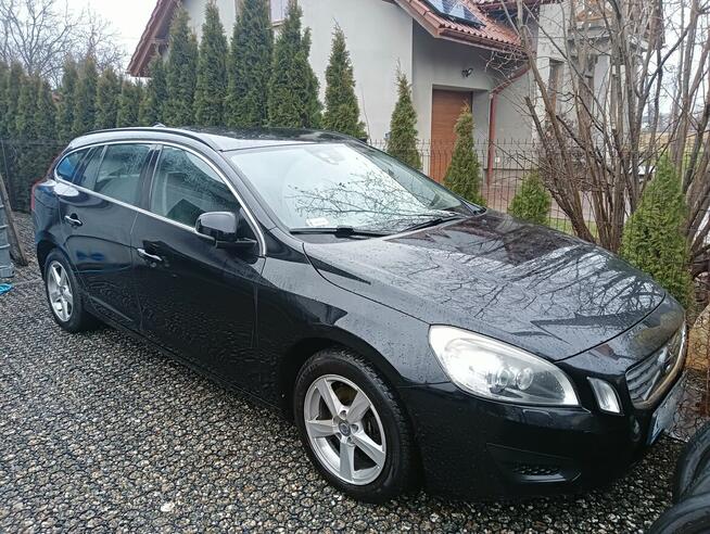 volvo v60 2011 d3 163KM Niepołomice - zdjęcie 1