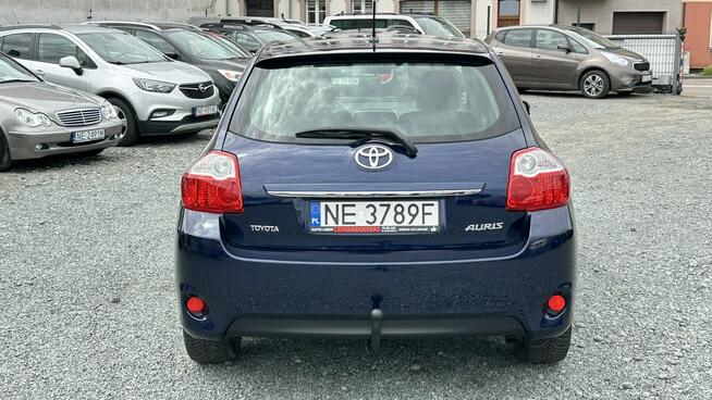 Toyota Auris 1.6 Benzyna Moc 132KM Zarejestrowany Ubezpieczony Elbląg - zdjęcie 11