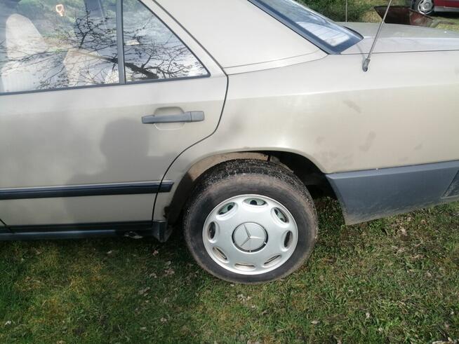 Merc w124dla kolekcjonera+merc w210 Tarczyn - zdjęcie 7