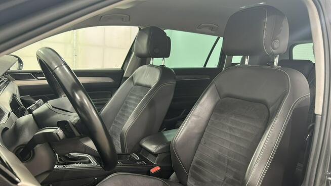 Volkswagen Passat 2.0 TDI Elegance DSG Warszawa - zdjęcie 10