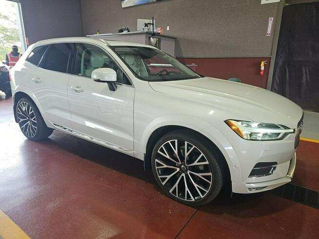 Volvo XC 60 AWD / najbogatasza wersja Inscription / Wrocław - zdjęcie 1