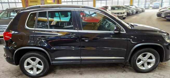 Volkswagen Tiguan Zobacz opis !!  W podanej cenie Roczna GWARANCJA !! Mysłowice - zdjęcie 11