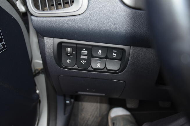 Samochód osobowy Syców - zdjęcie 10