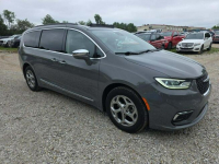 Chrysler Pacifica LIMITED / mała szkoda / niski przebieg Wrocław - zdjęcie 2