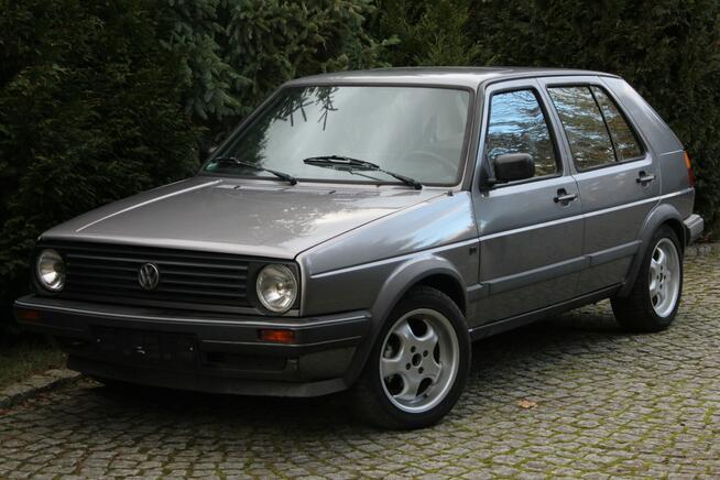 Volkswagen Golf 1.6 Benzyna 5 drzwi Oldtimer 1988 Lubań - zdjęcie 6