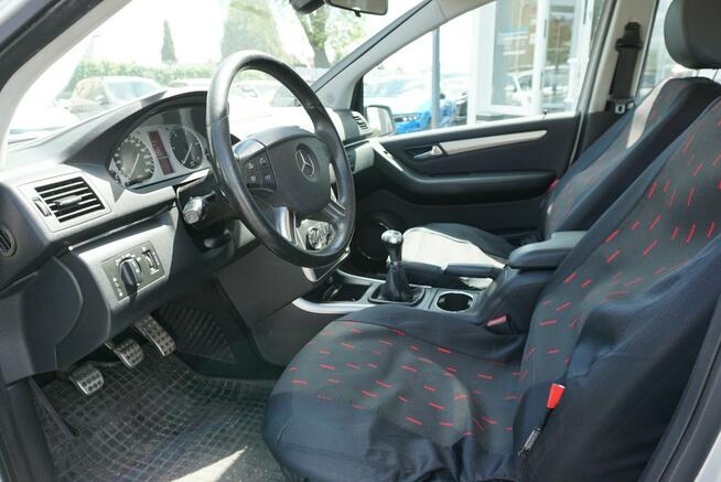 Mercedes B 180 polski salon Opole - zdjęcie 10