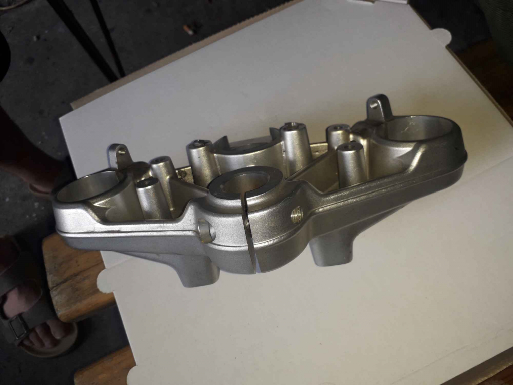 Półka do BMW F800R Praga-Południe - zdjęcie 3