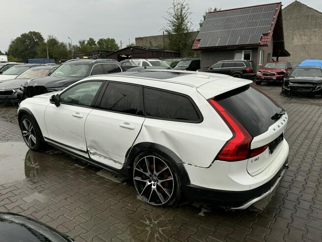 Volvo V90 Cross Country D5 AWD 235KM Gliwice - zdjęcie 5