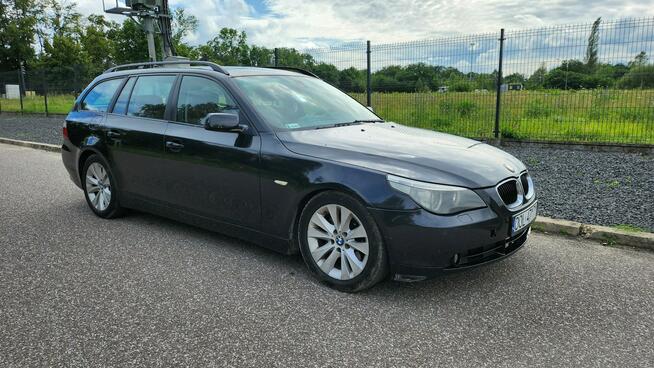 BMW 530 E61 3.0D 260KM 2004 Klima Skóry Automat Alu Kombi Tempomat Pabianice - zdjęcie 2