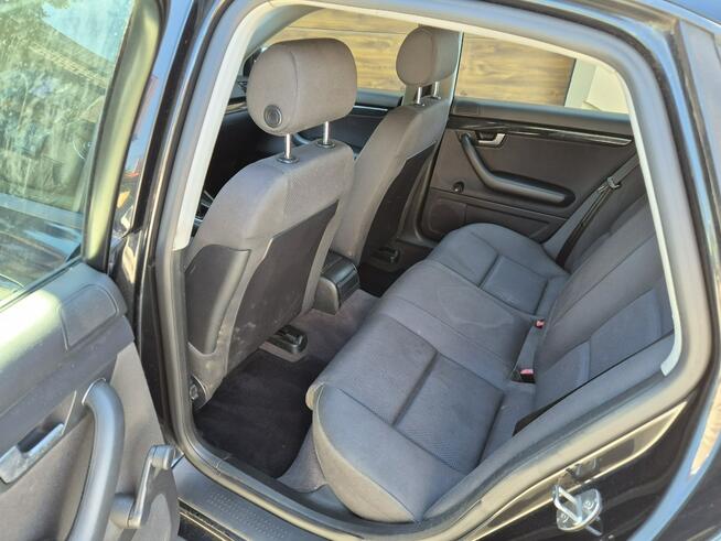 Audi A4 2002r, 1.6B, Czarny, Sedan, Jeździ, Opłaty są Radom - zdjęcie 10