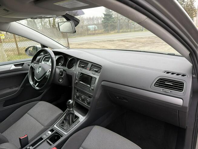 Volkswagen Golf Bezawaryjne serwis ASO 76 tyś. kilometrów Poznań - zdjęcie 7