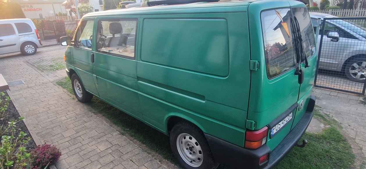 Sprzedam Volkswagen T4, - 2,4 d, 1994 z zabudową kamperową Ostrów Wielkopolski - zdjęcie 4