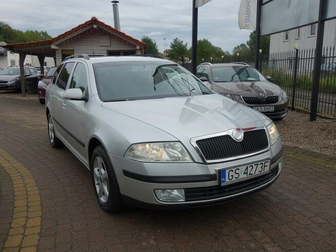 Skoda Octavia 1.6 benzyna 115km 2 komplety kół navi klima Słupsk - zdjęcie 1