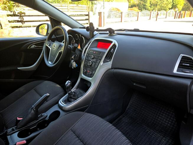 Opel Astra HB 1.6 Benz. 115KM 2010r Tempomat, Grzane Fotele, Manual Tychy - zdjęcie 5