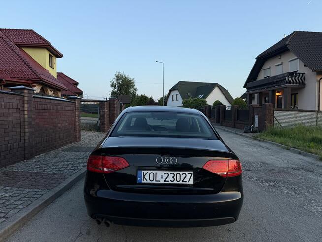 Audi A4 B8 2.0 TDI 2009 Wolbrom - zdjęcie 7