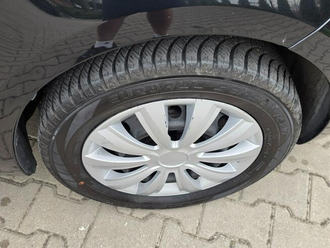Toyota Yaris Bezwypadkowy serwisowany Łaskarzew - zdjęcie 12
