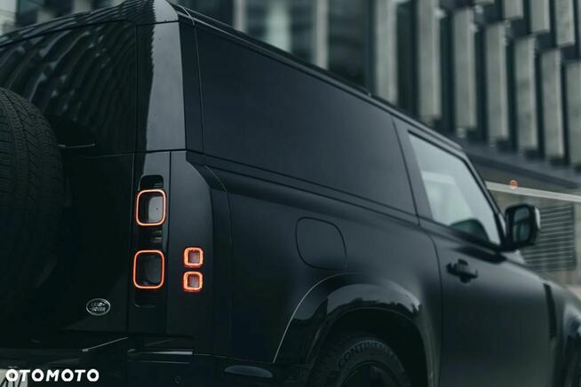 Land Rover Defender 90 5.0 P525 V8 BOGATA WERSJA / SALON PL Ropczyce - zdjęcie 4
