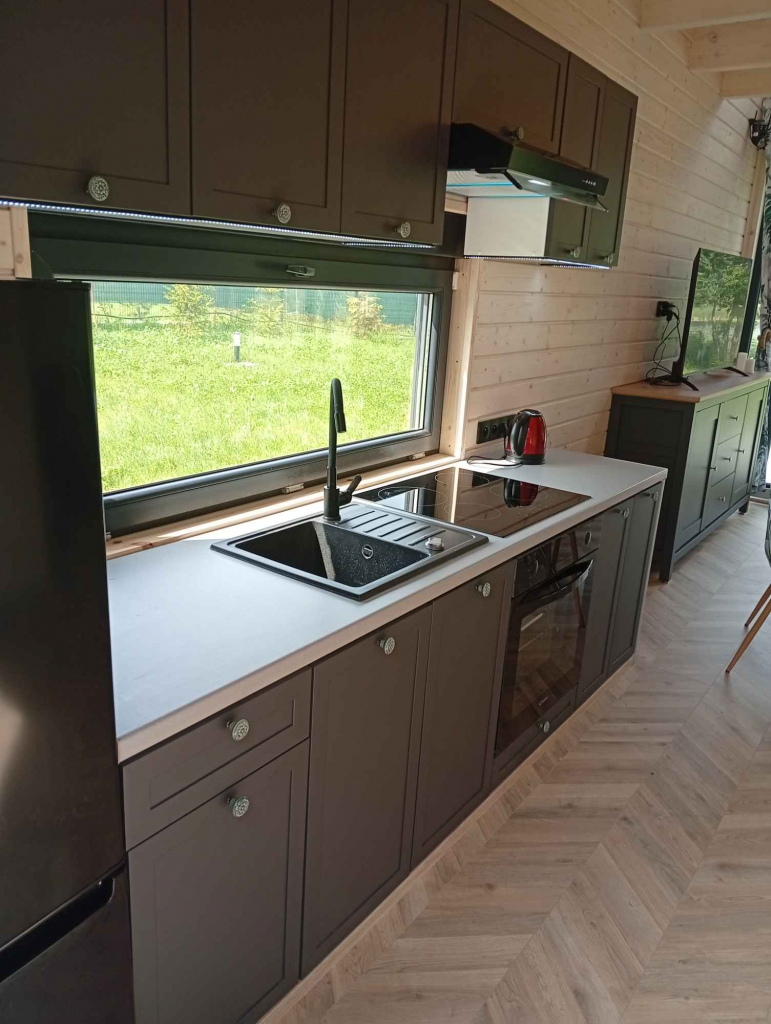 Dom nad jeziorem z linią brzegową prywatny pomost plaża duża działka Lubówiec - zdjęcie 11