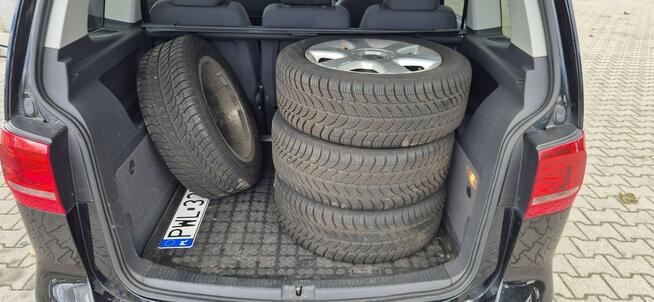 Volkswagen Touran KOŁA ZIMOWE-LETNIE-KAMERA-MEDIA Paproć - zdjęcie 8