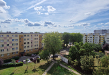 *3 pokoje* Gruntowa* z balkonem*4 piętro*cegła