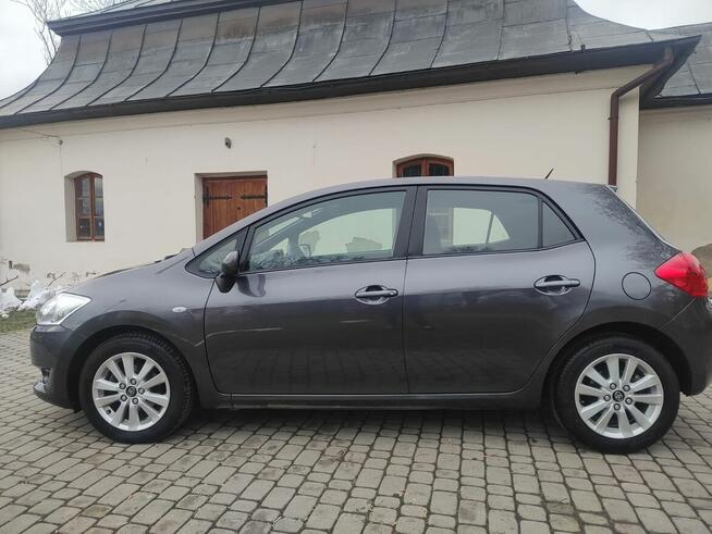 Toyota Auris 1.4b 2009 Dębica - zdjęcie 8