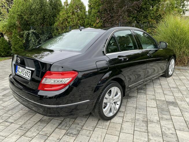 Mercedes C 180 Bardzo zadbana - 100% oryginalny przebieg Poznań - zdjęcie 12